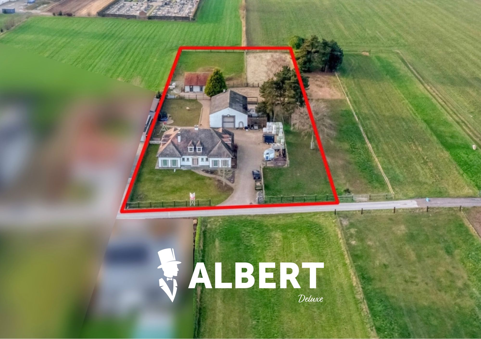 La définition d’un bien immobilier d’exception repose avant tout sur le sentiment d’exclusivité qu’il procure et sur son potentiel sur place. image cover