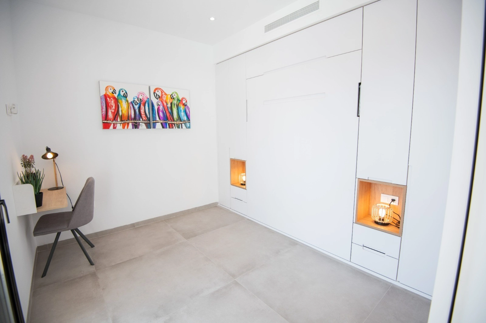 o_1hm9spt8p1snjr9a13lt16me1qf12c photo