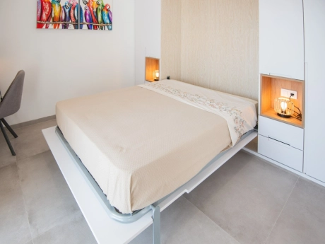 o_1hm9spt8p1t38124sgf677aghq2b thumbnail