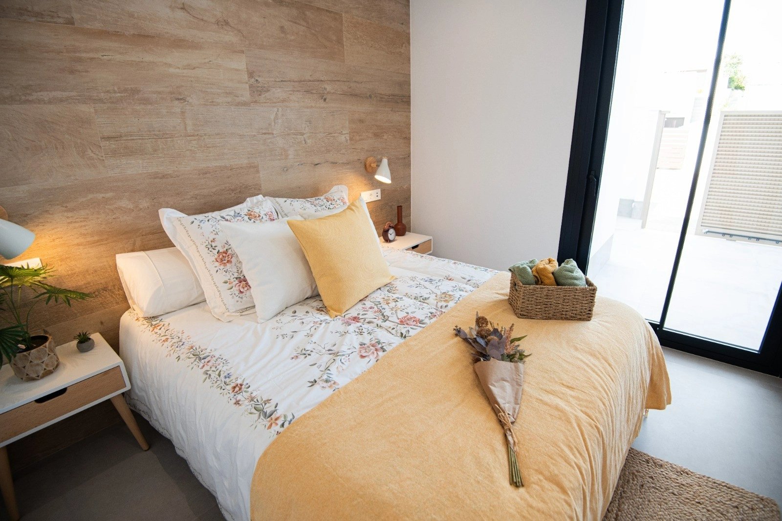 o_1hm9spt8p1vl485s1srl2q419m92j photo