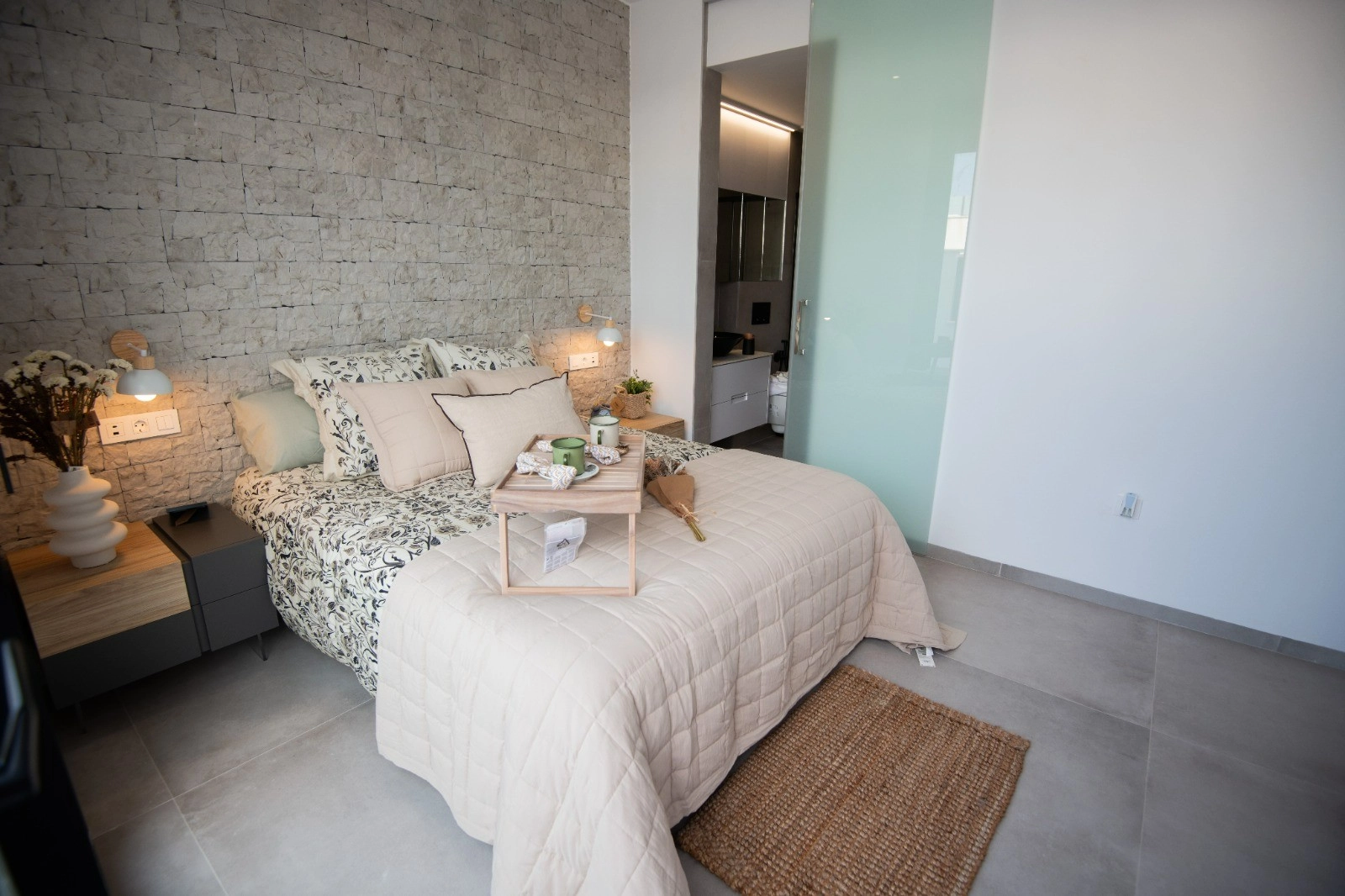 d65c7a651afd5b65c7a651afd96 photo