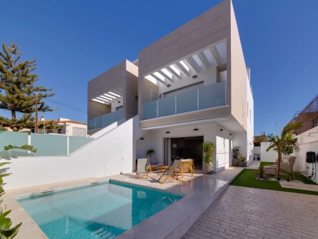 property 4460 cover photo