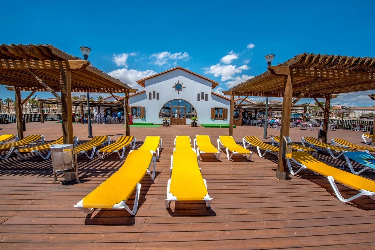 d666811284b853666811284b891 photo