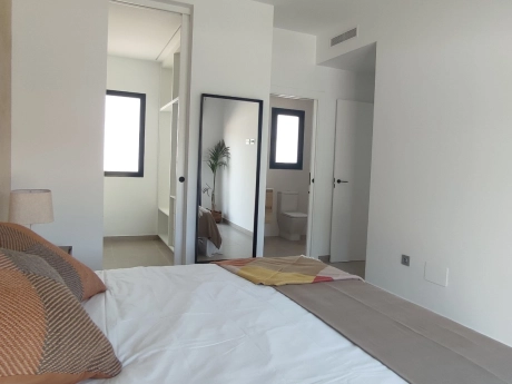 o_1jhbirdlkk661o8814rur2n1tak1v thumbnail