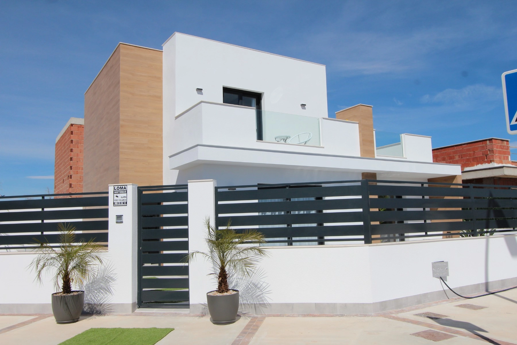 d68a5d898a2f3268a5d898a2f7e photo