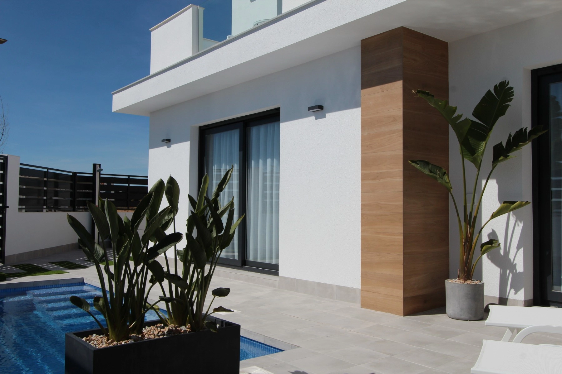 d68a5d939621fd68a5d9396224f photo