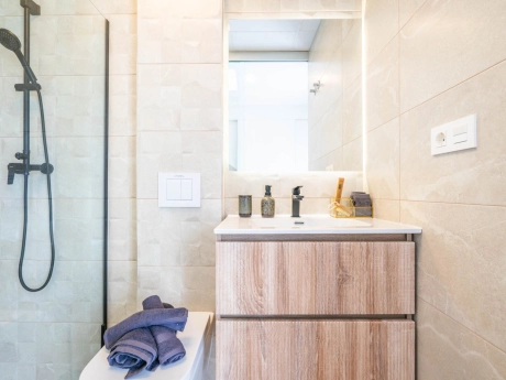 d68a6fbaa6e01c68a6fbaa6e05c thumbnail