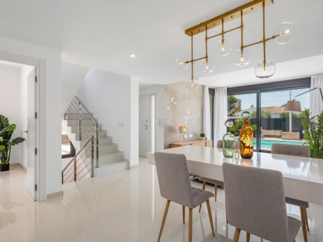 d68a852fb0c7ee68a852fb0c83e thumbnail