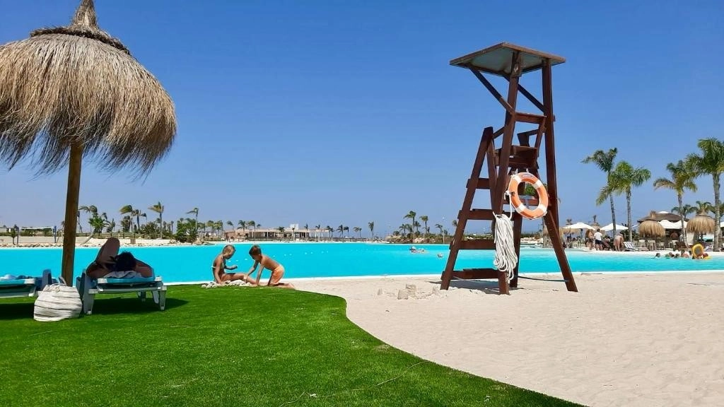 d68bea3893fee968bea3893ff2e photo