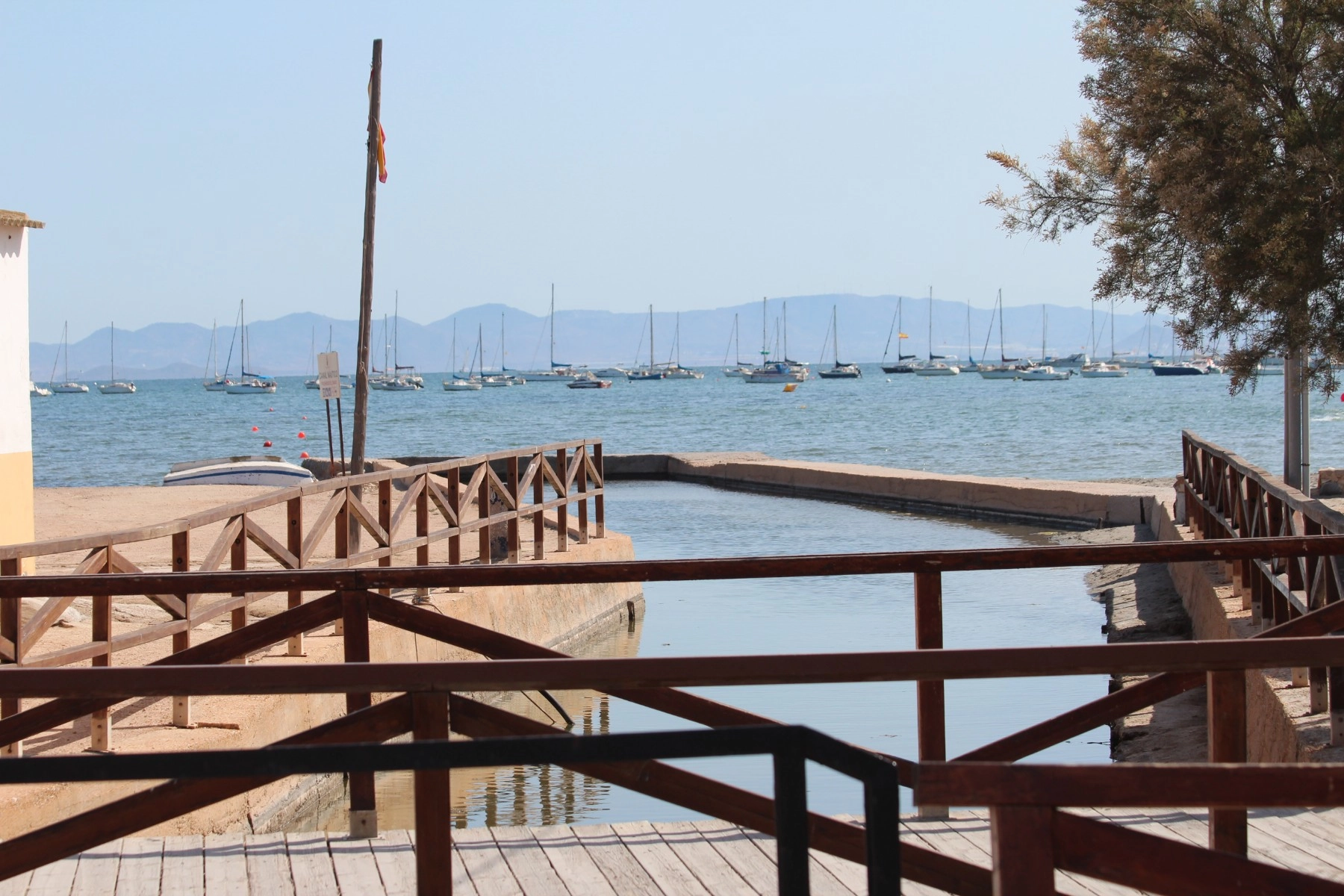 o_1j5tlcm131sqqb4qr6m11q7re884 photo