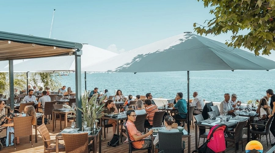 o_1j6ifpnuk8l1g5010kr1ean1s0c5j photo