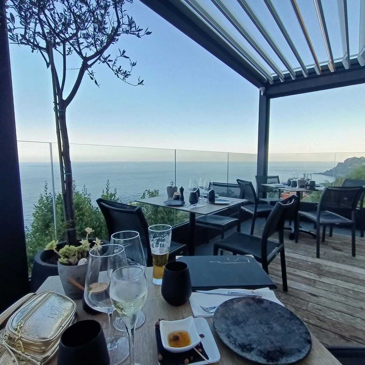 d6900c6b372fa96900c6b372ff3 photo