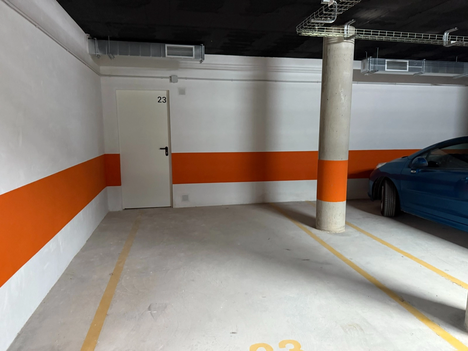 o_1j9q9ht541b13fls1ksl12vlmo92r photo