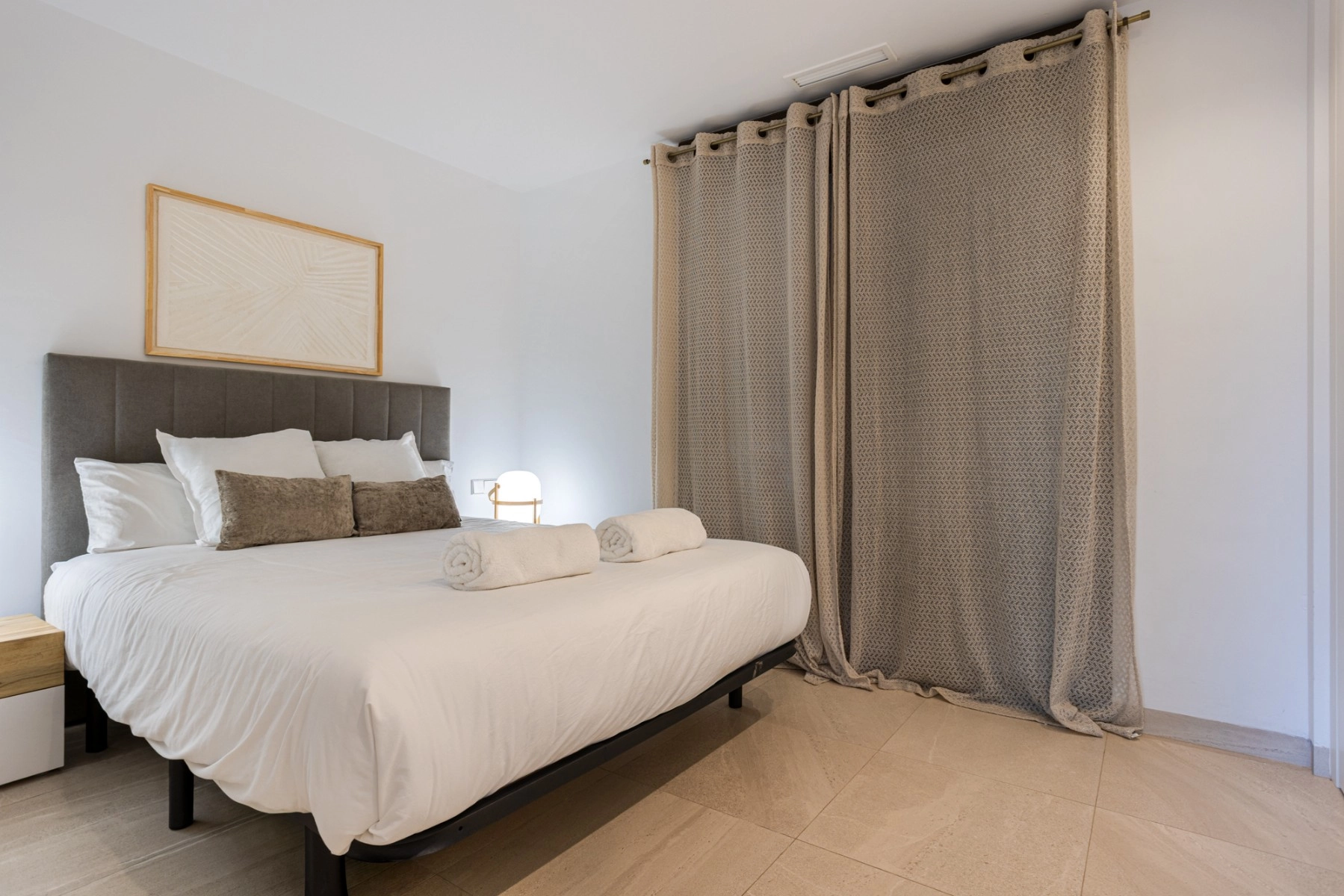 o_1jbvmsah81b8m1qh01cptgfk1icm2l photo