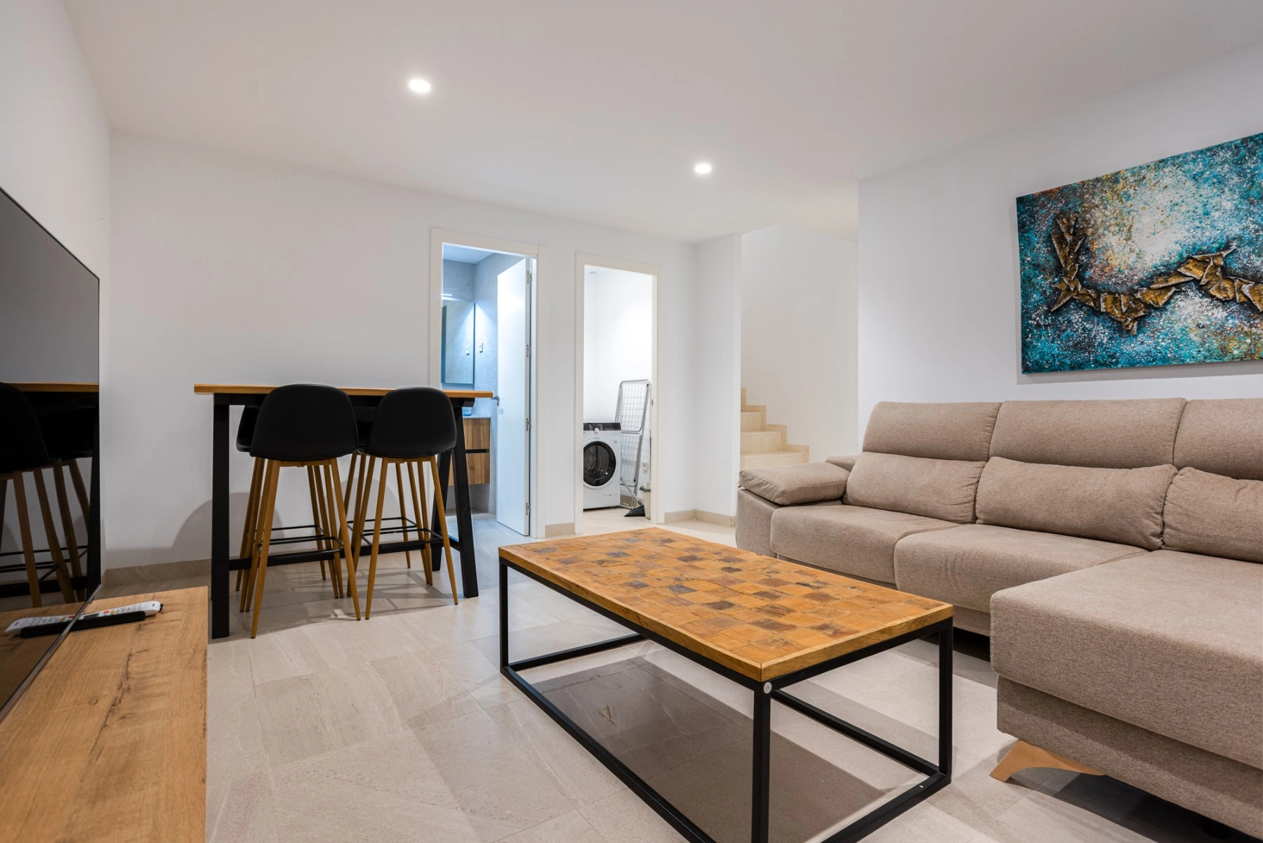 o_1jbvmsah81i3413b6bnk1i2fdnj2r photo