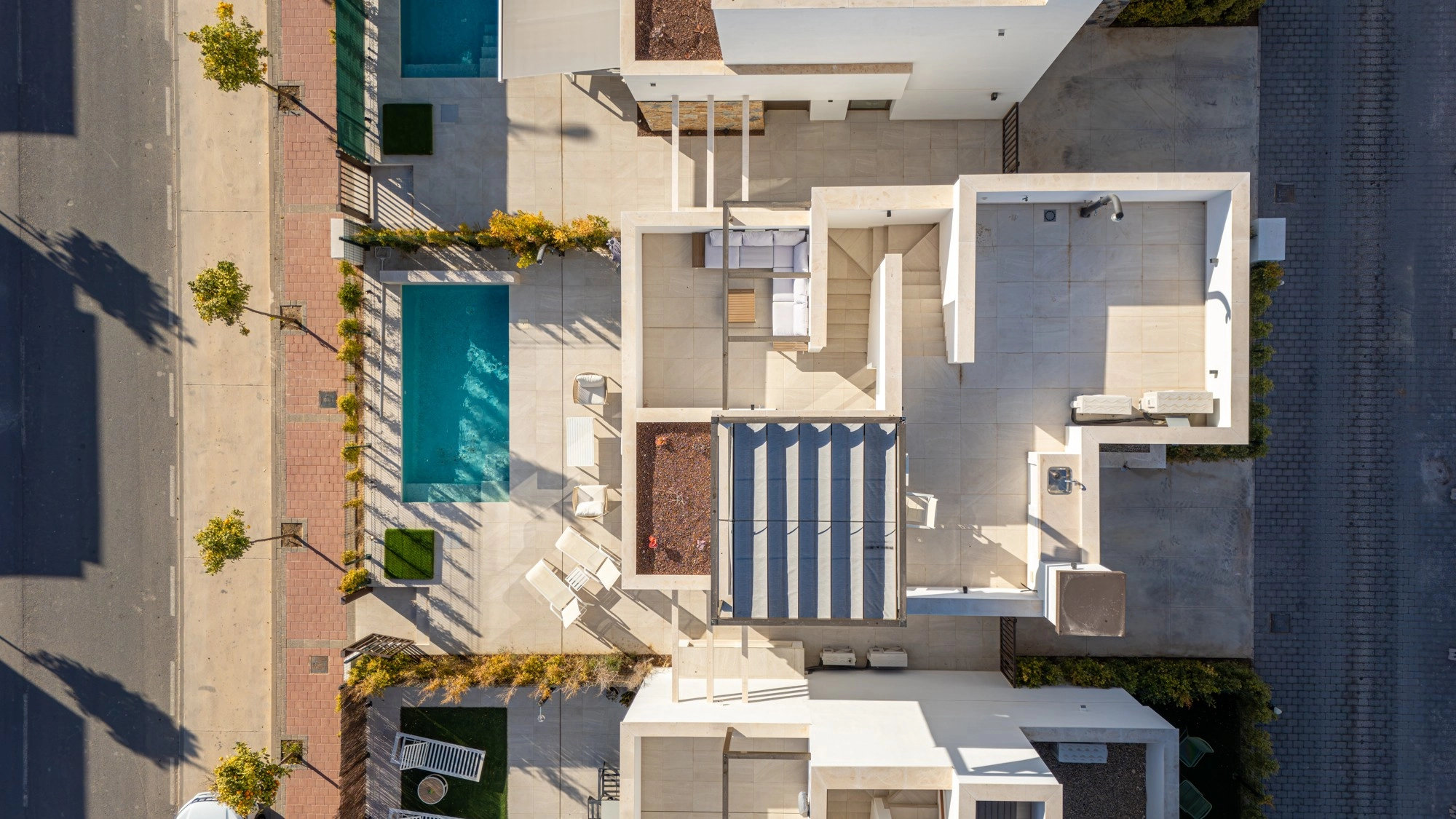 o_1jbvmsah8eipp1ulceqm21t383c photo