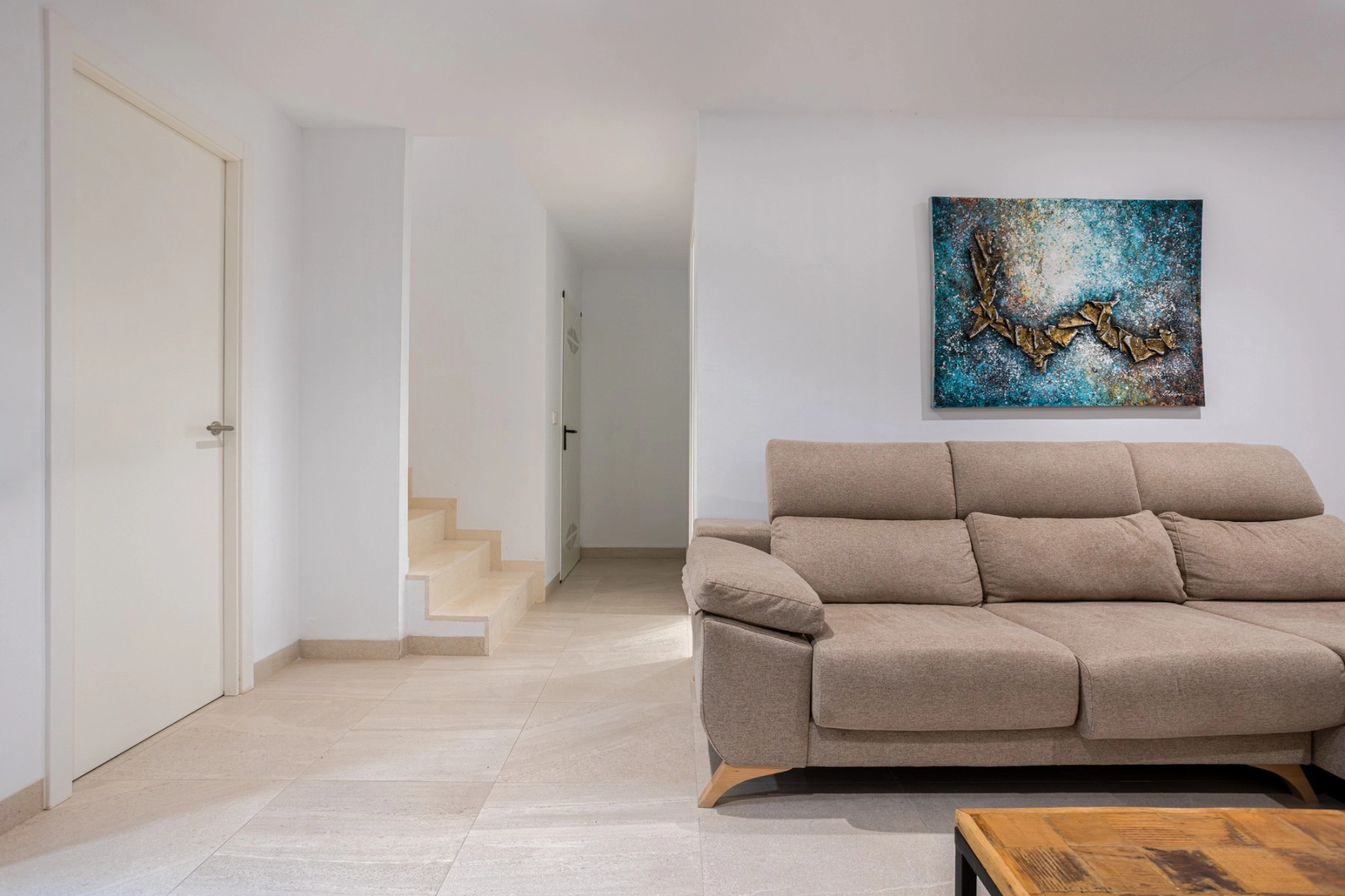 o_1jbvmsah8shs17d219bl137d1qvc2s photo