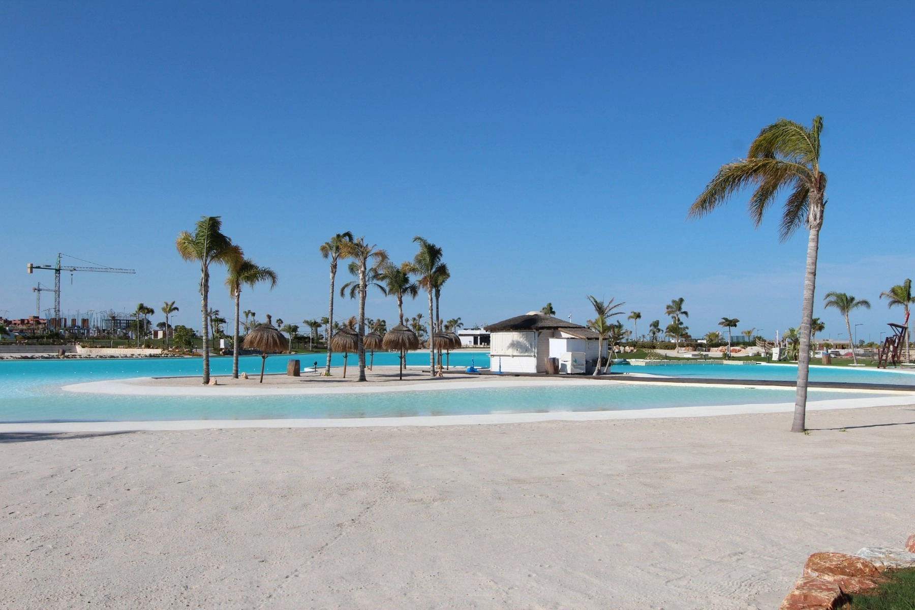 o_1jf114h451f3v1kok1krigkee4ma6 photo