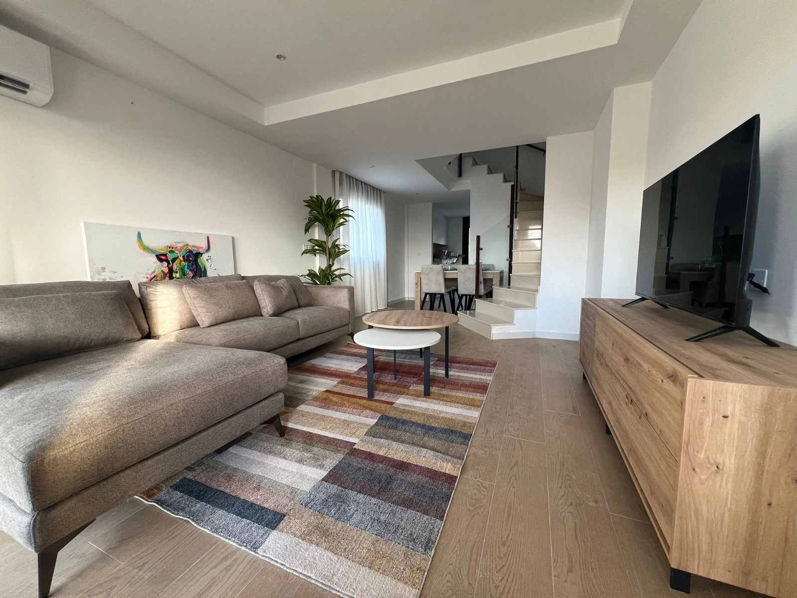 o_1jiabop1j97s1f7218bs1hf2pj28m photo