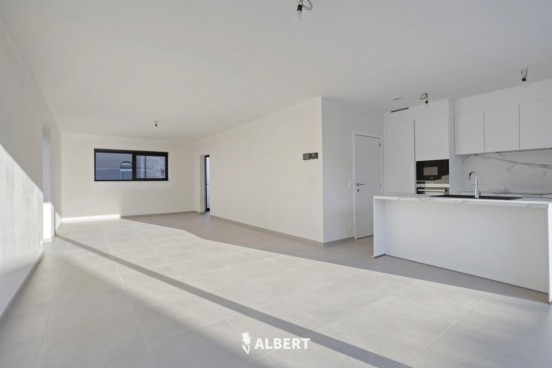 aba3a815068244d592d58ba7a6c29cdd photo