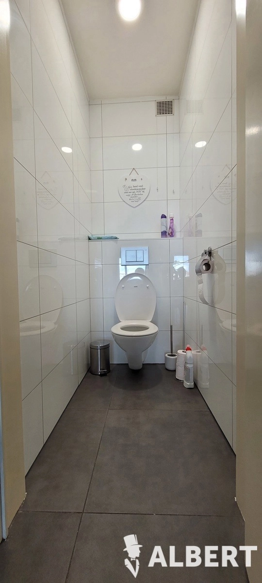 70e5859b062c454fbf4e672ab6d248df photo