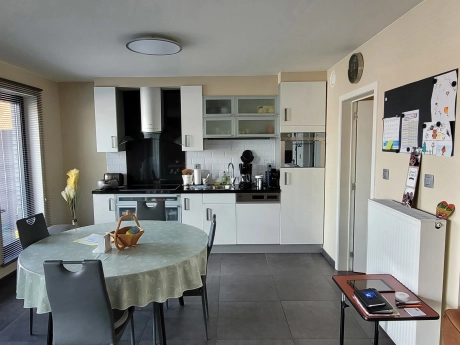 77d60eb654034100b3b733e213cd3a9a thumbnail