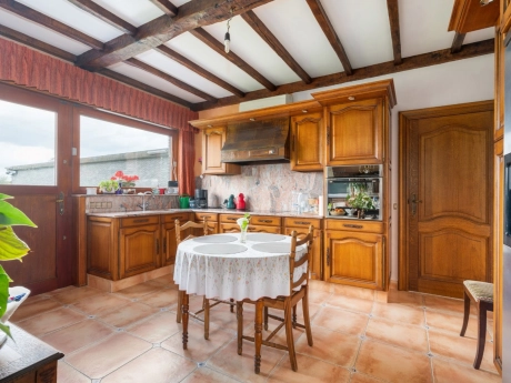 0c9be2c06a2f413d81af8f838d524c13 thumbnail