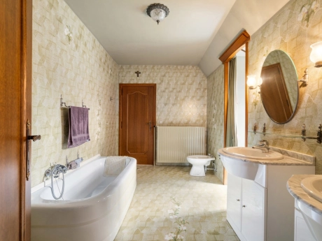 1254855429e147a4a5a0108c6b36bd83 thumbnail