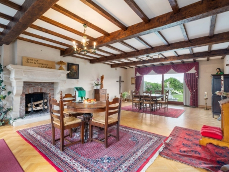 16ba416e77454cd897d59684d0a3eb70 thumbnail