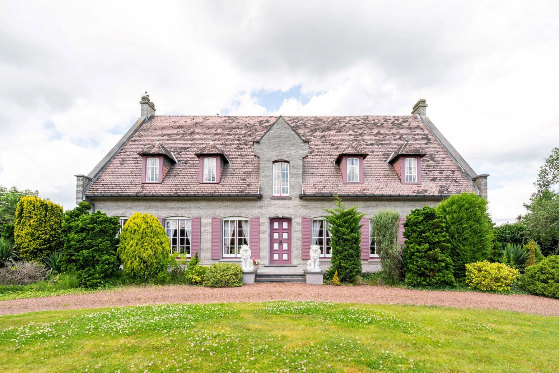 b19df9949a174ec48e31a5df803a4509 photo