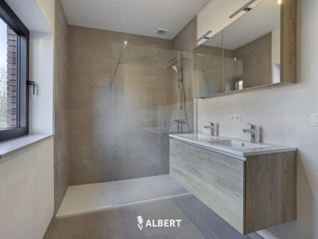 c0ba01d5199843f7bb5367616bfdd4bb thumbnail