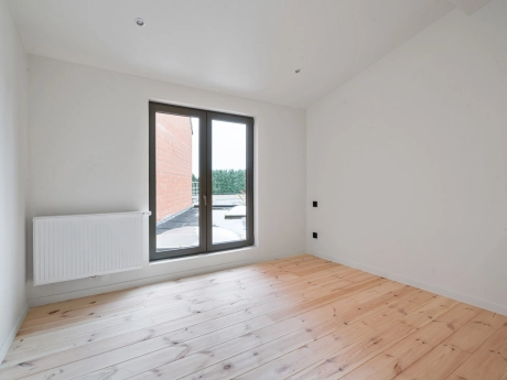 e64adcbacb584a6e9c36d08744b21a6d thumbnail