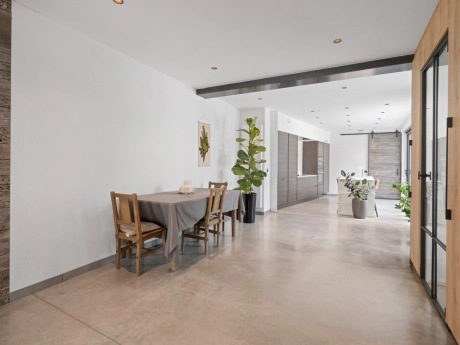 9b8e4e501f2145bc96bbfdb85af240a9 thumbnail