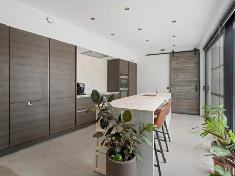 affa9724d4324791828a227b0b9ec42a thumbnail