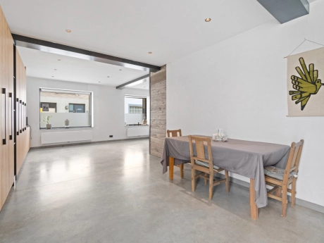 db09e38c89024dfeaedcb23198264800 thumbnail