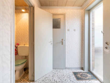 0adacd5bf4cb4d9aac7cdf2445ee5a40 thumbnail