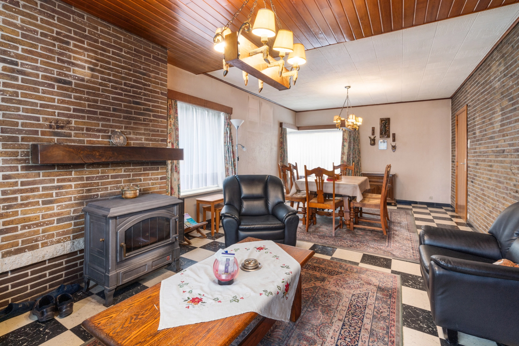 82a1c27085204b91afb732d2967c4b47 photo