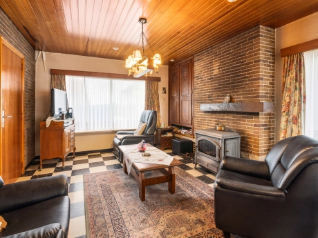 8e220c27191b4b91806ff171bb2ebe9e thumbnail