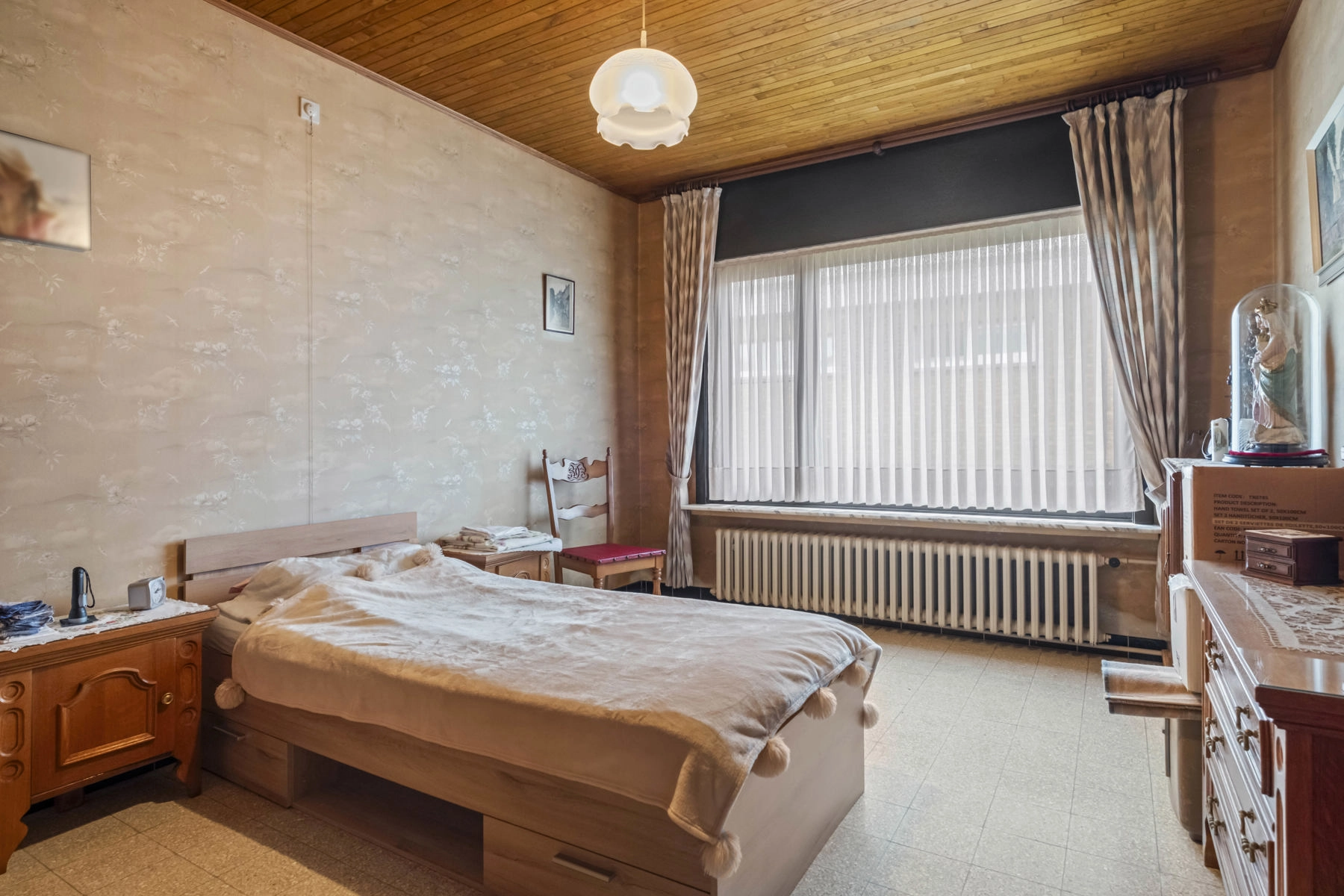 b33be17de90b4e5c8672a1a3a788a8a4 photo