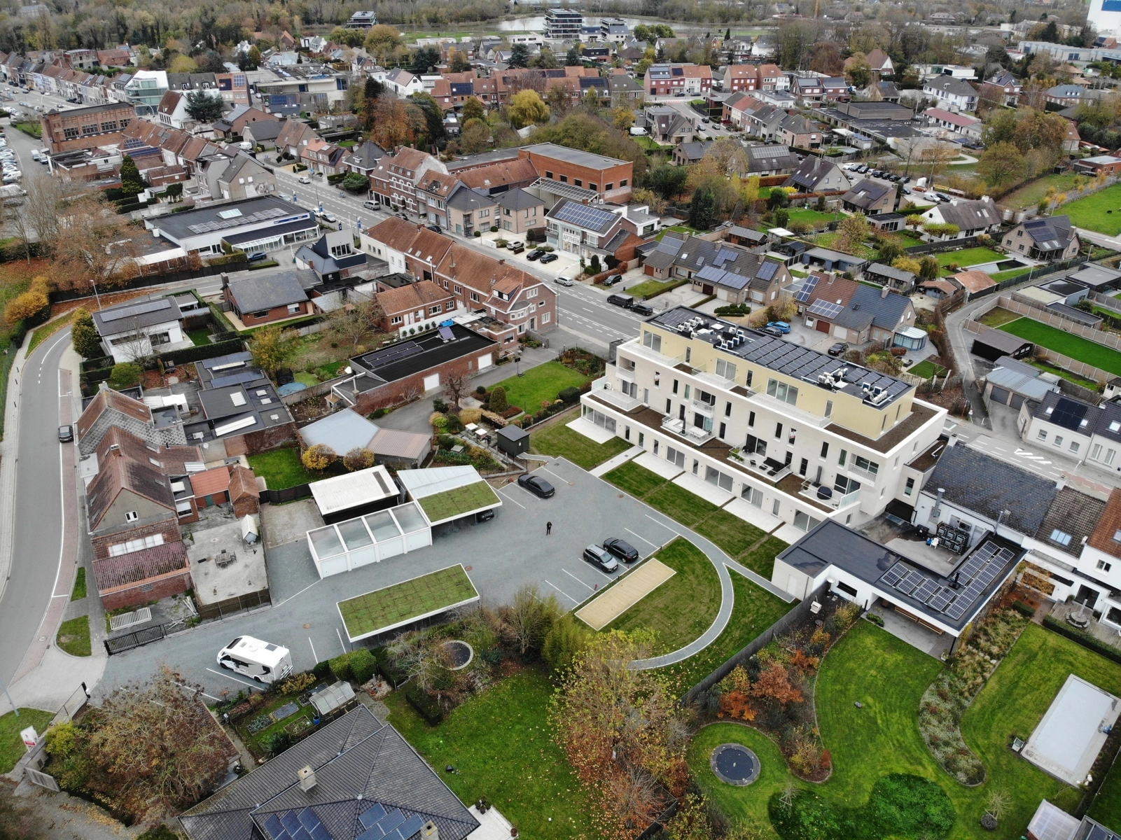 6f20ab0557c94bc3a1c1f5f7d4b87322 photo