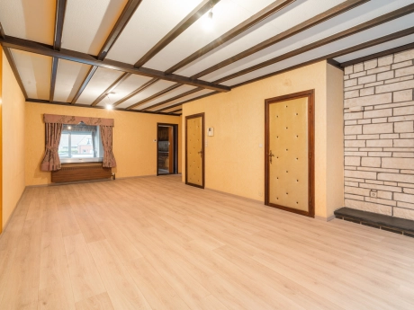 17004bdebfc84e48b9e63765980f4dbd thumbnail