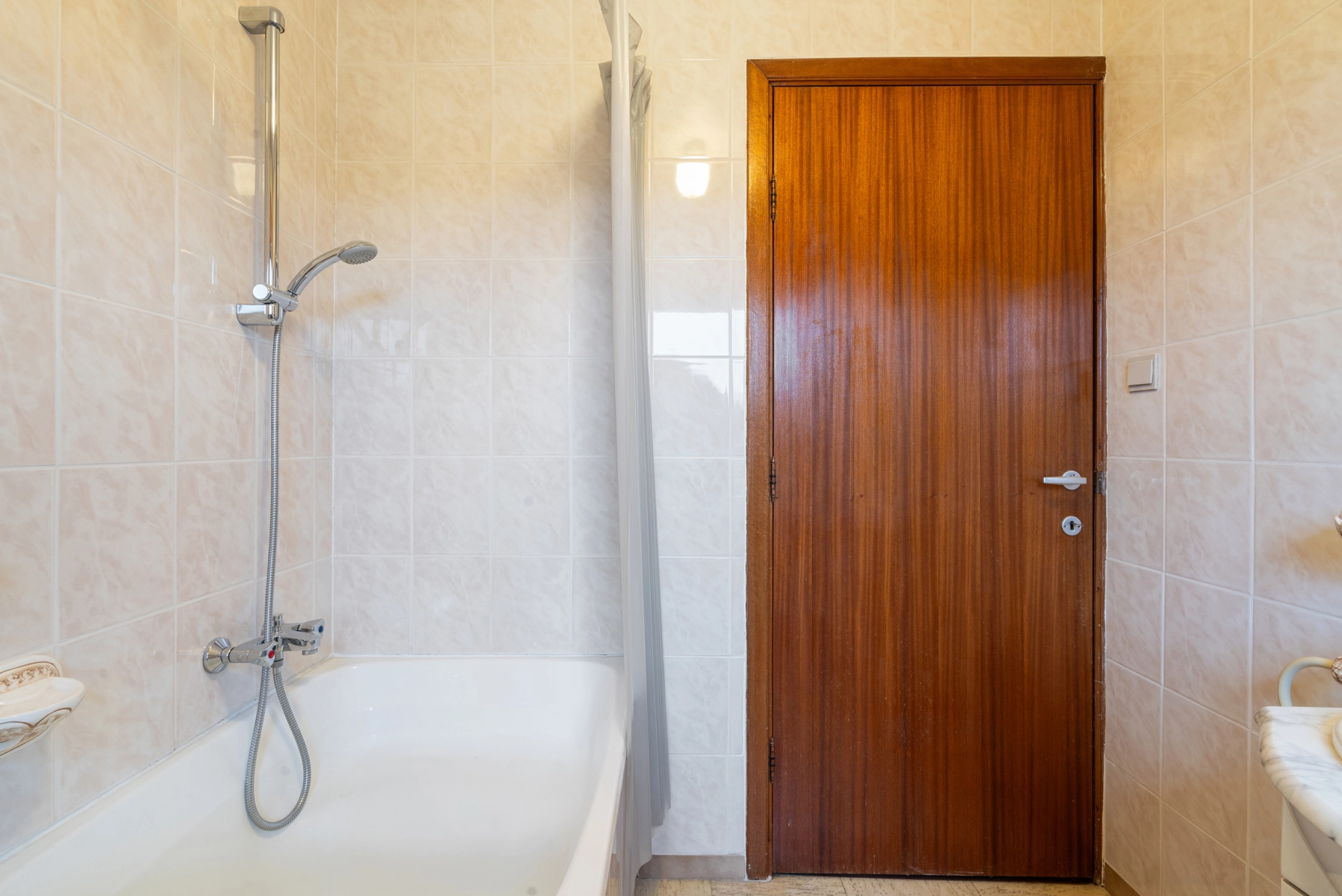 21ae6e99bfe147b29100a442a5bab904 photo