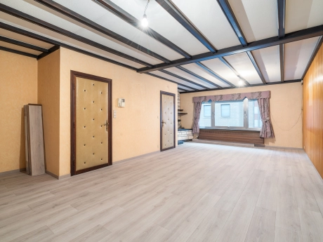 5770bd77b5454f8fa47d3571a82de27e thumbnail