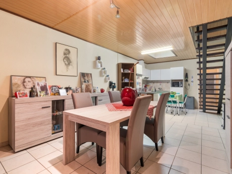 588a57ae8cf44885ab155f794d8d477e thumbnail