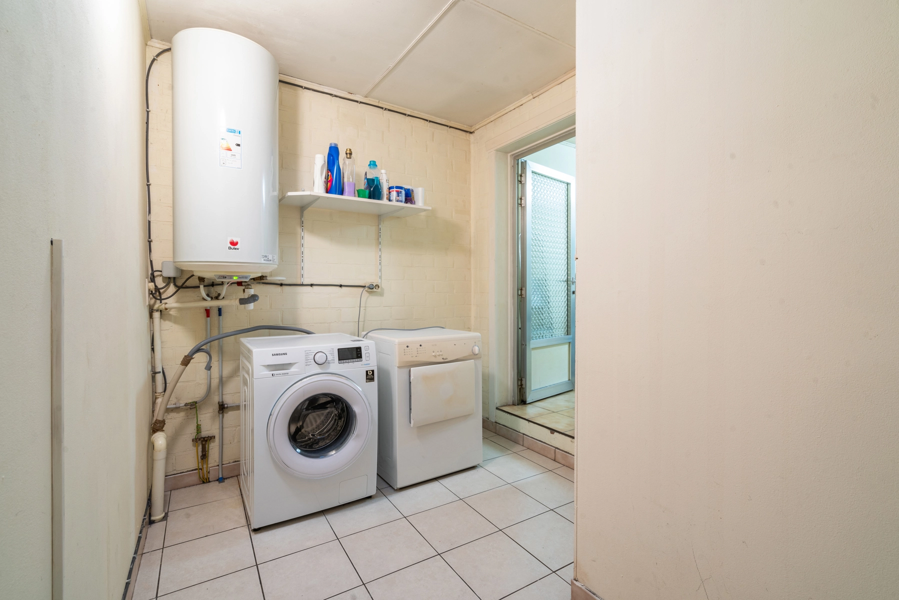 6f8307b2648d406fa47a0dd4590d49ad photo