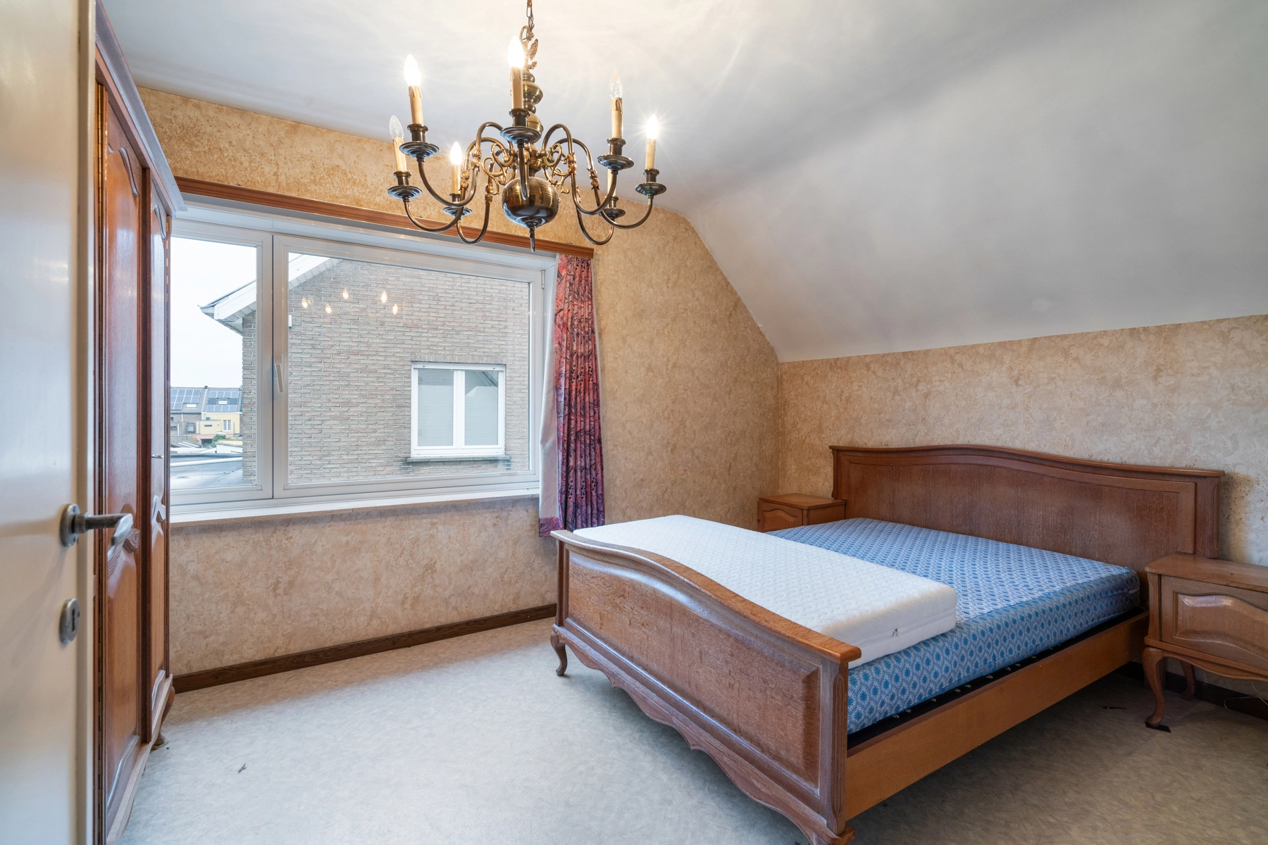 6227019924c44c4ba2d6c62863db6e4f photo