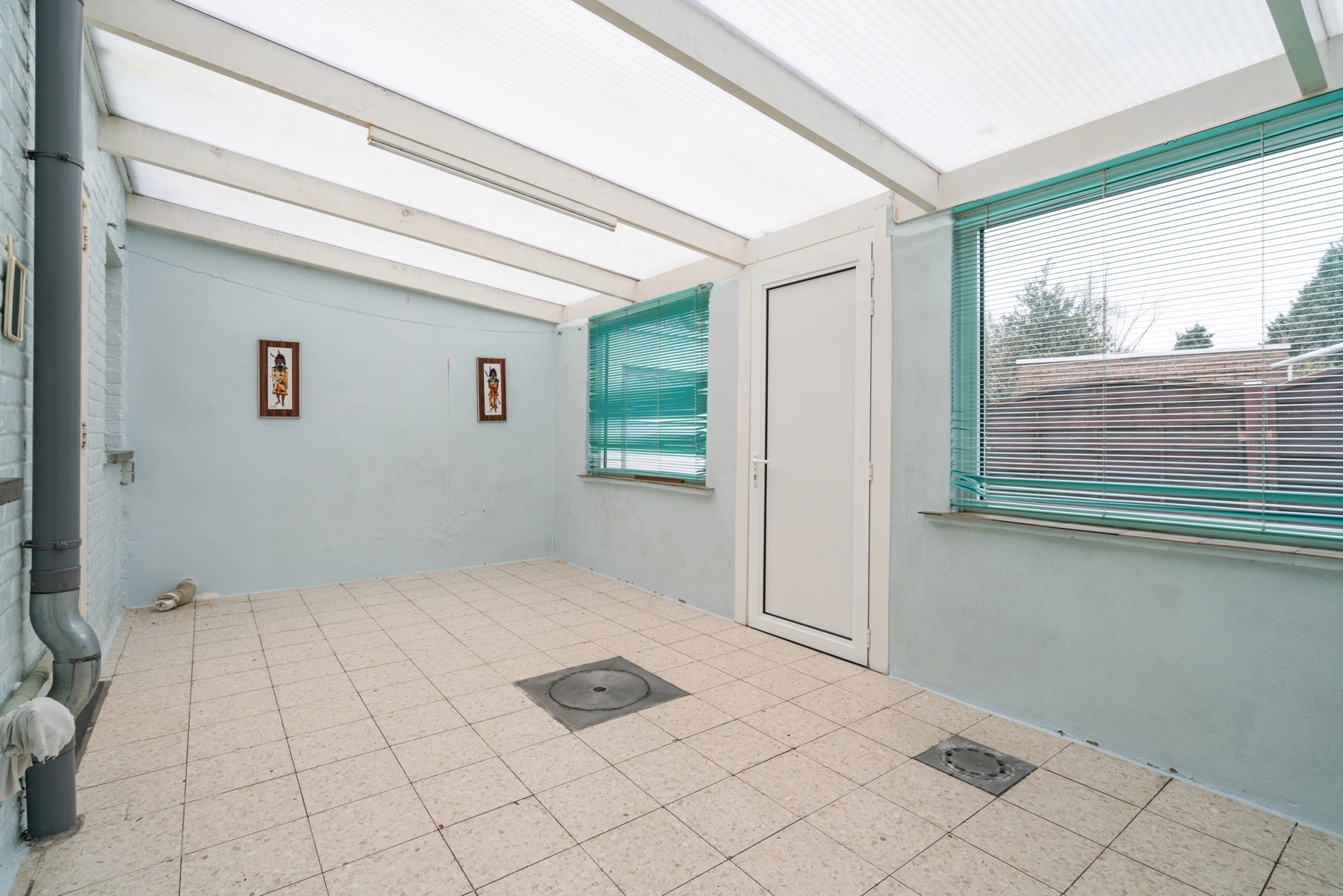 d542df92dd844f9bad5f37c2fafb2b72 photo