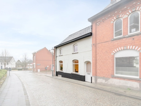 4ae1fd12affd4a0cbabc3ee31491881f thumbnail