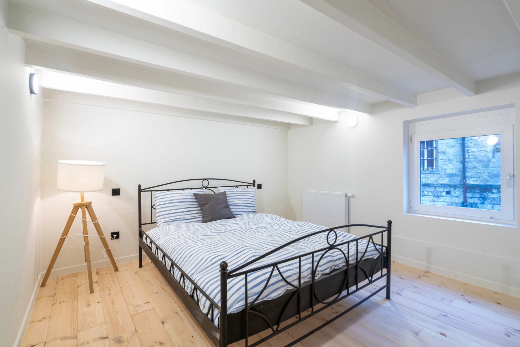 eb46a15762d44a418cd81e425ec388fa photo