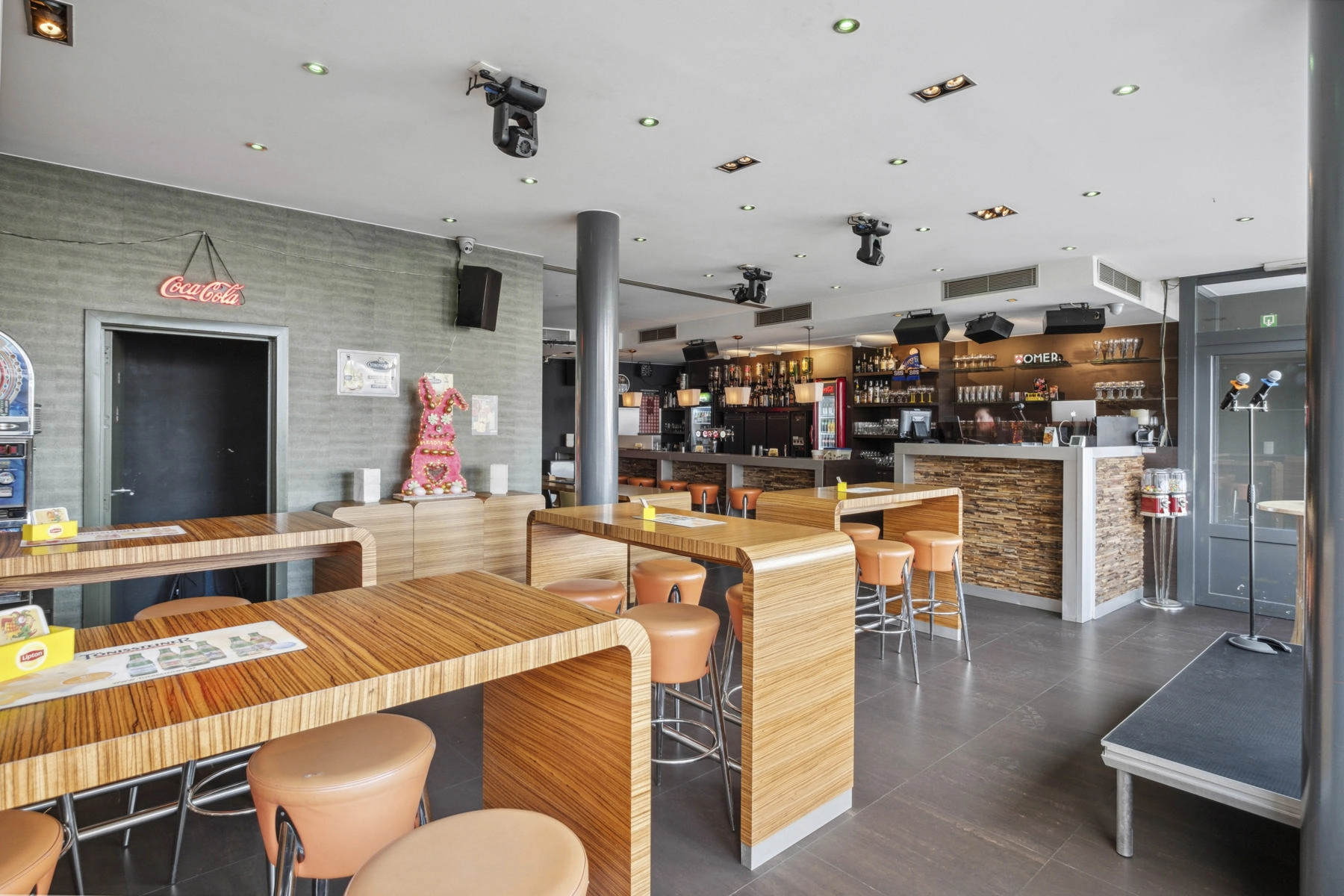 e1f78215dbc944249dfc5a533f797785 photo